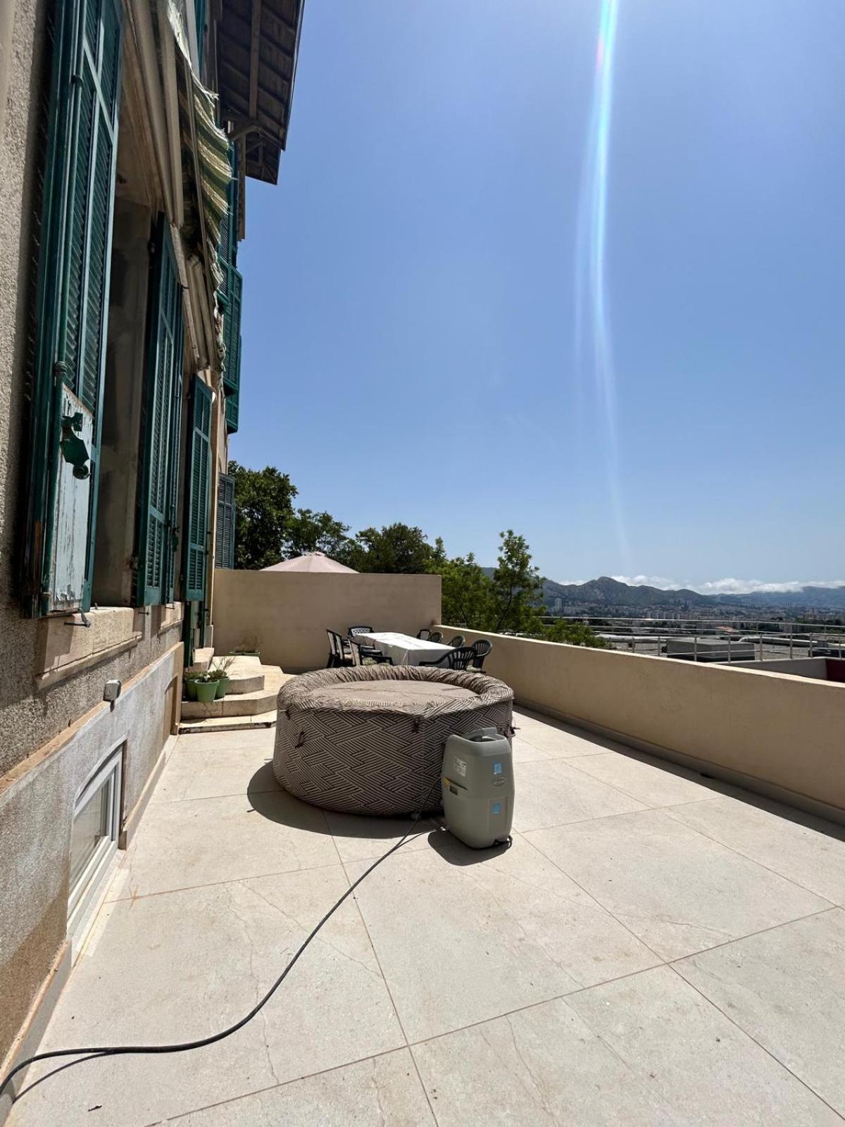 Maisons Detente Jardin, Terrasse Vue Mer Et Spa Marseille Eksteriør bilde